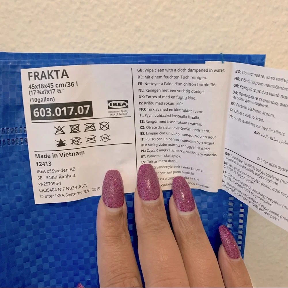 4 IKEA FRAKTA Tote Bags